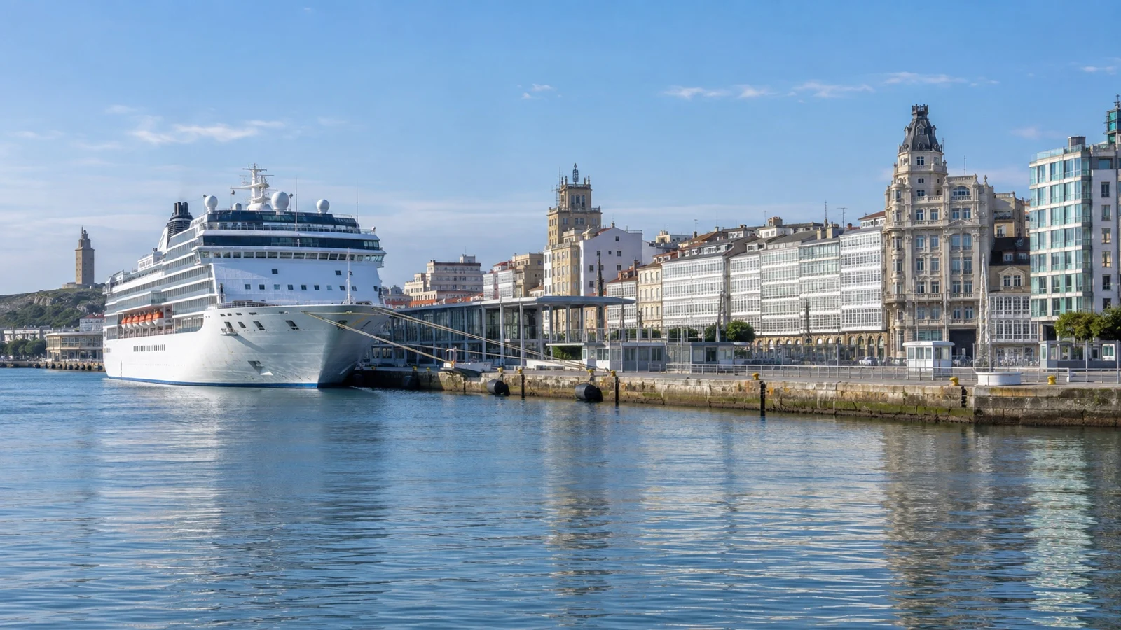 A Coruña cruise terminal and central hotel district