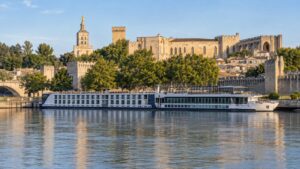 Featured image for Avignon River Cruise Port and Arles: Provence on Foot