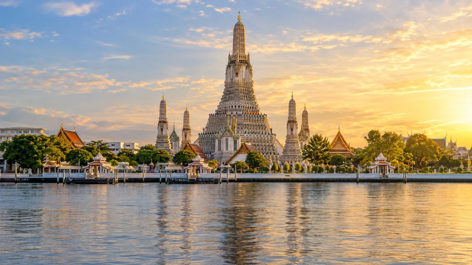 Wat Arun temple beside Bangkok's Chao Phraya River