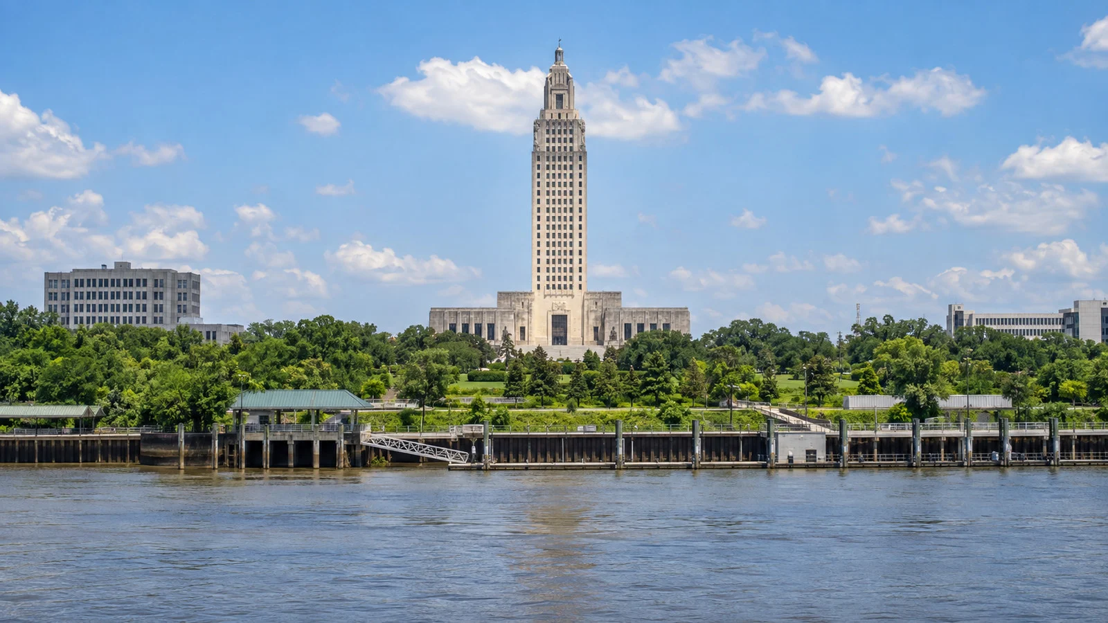 Louisiana State Capitol tower