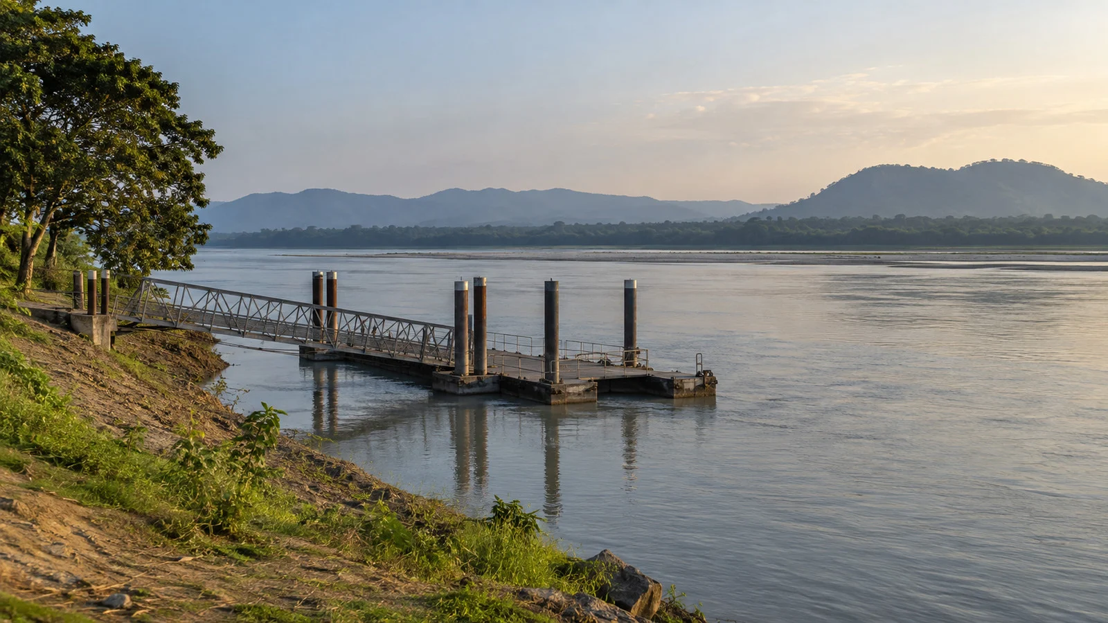 Silghat river landing near Kaziranga