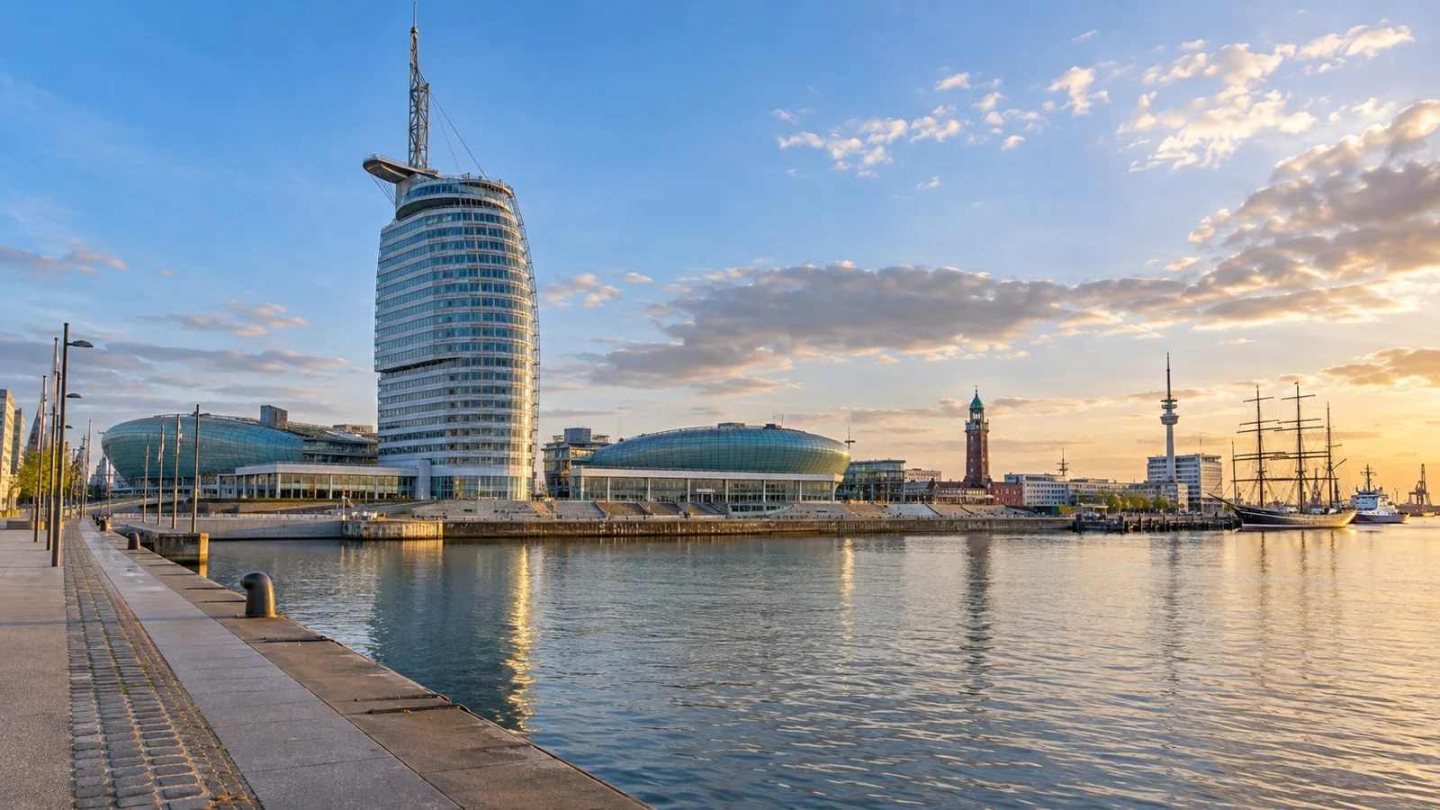 Bremerhaven Havenwelten mid-range hotel area