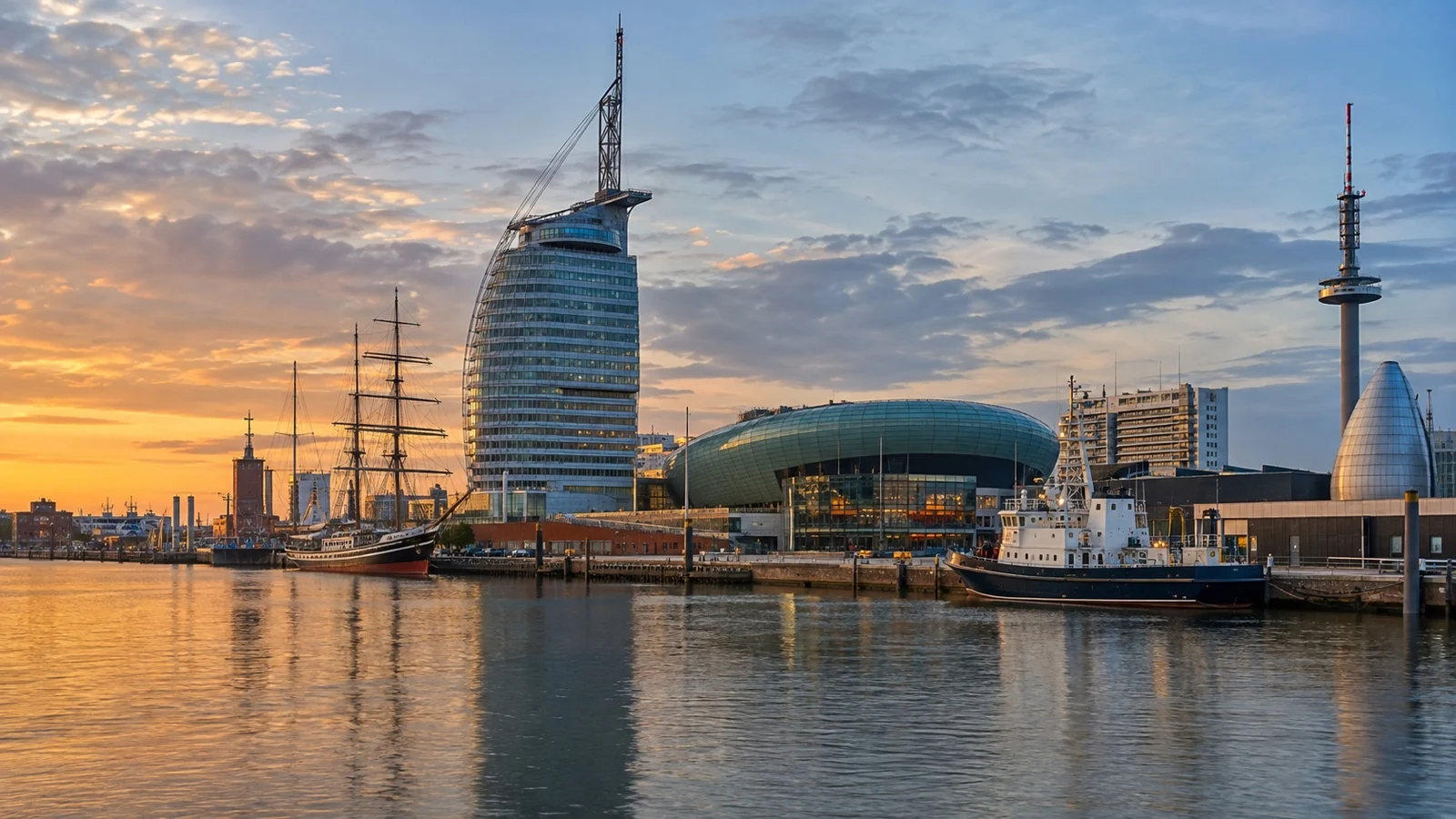 Upscale hotel area by Bremerhaven harbor