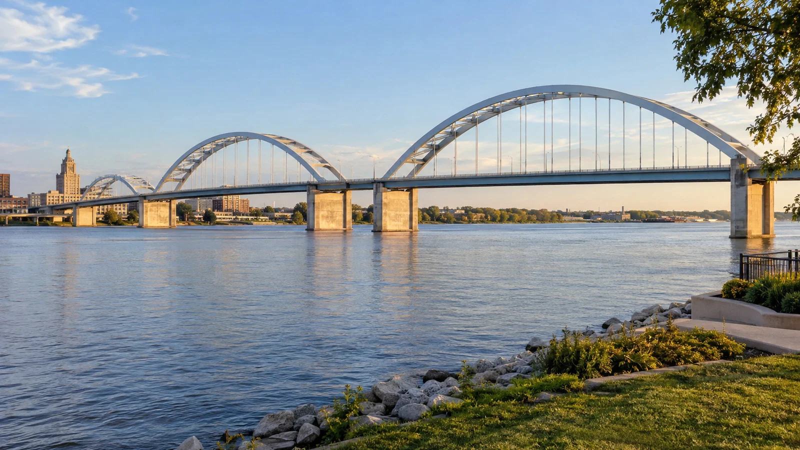 Davenport Centennial Bridge above the Mississippi