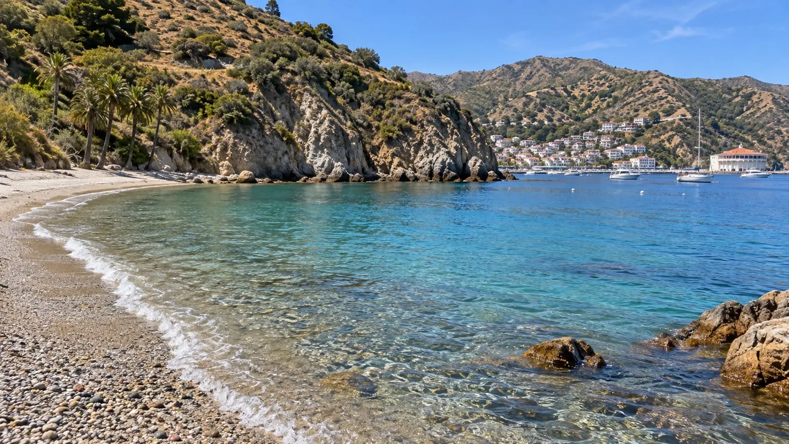 Clear water and sheltered shore at Descanso Beach Catalina