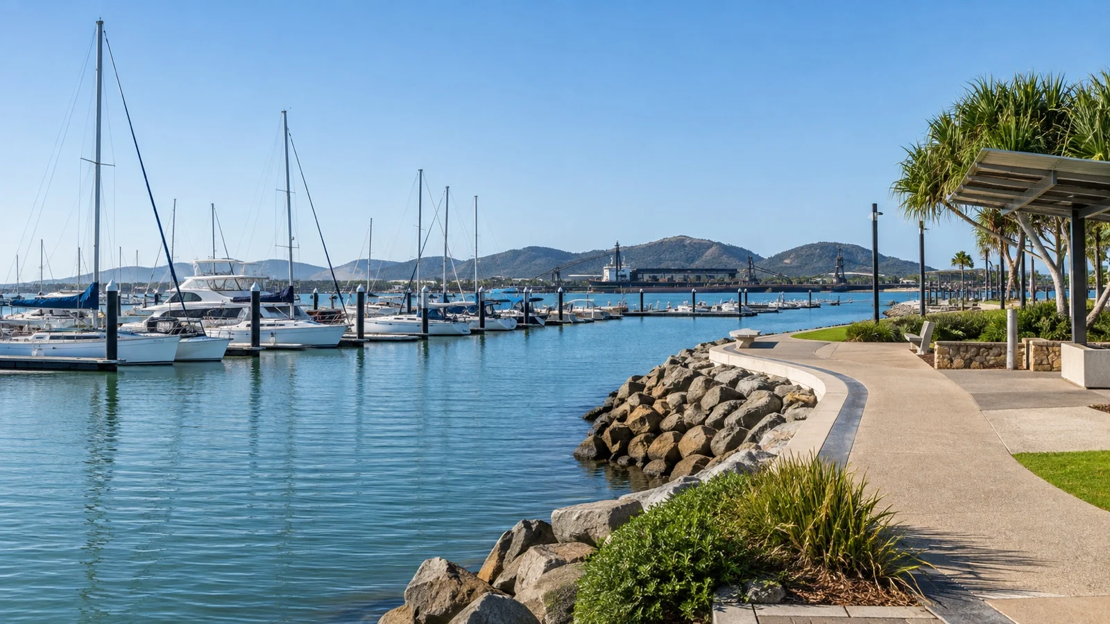Gladstone marina and Spinnaker Park