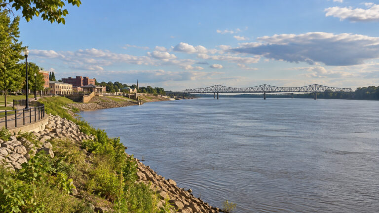 Henderson Kentucky riverfront on the Ohio River