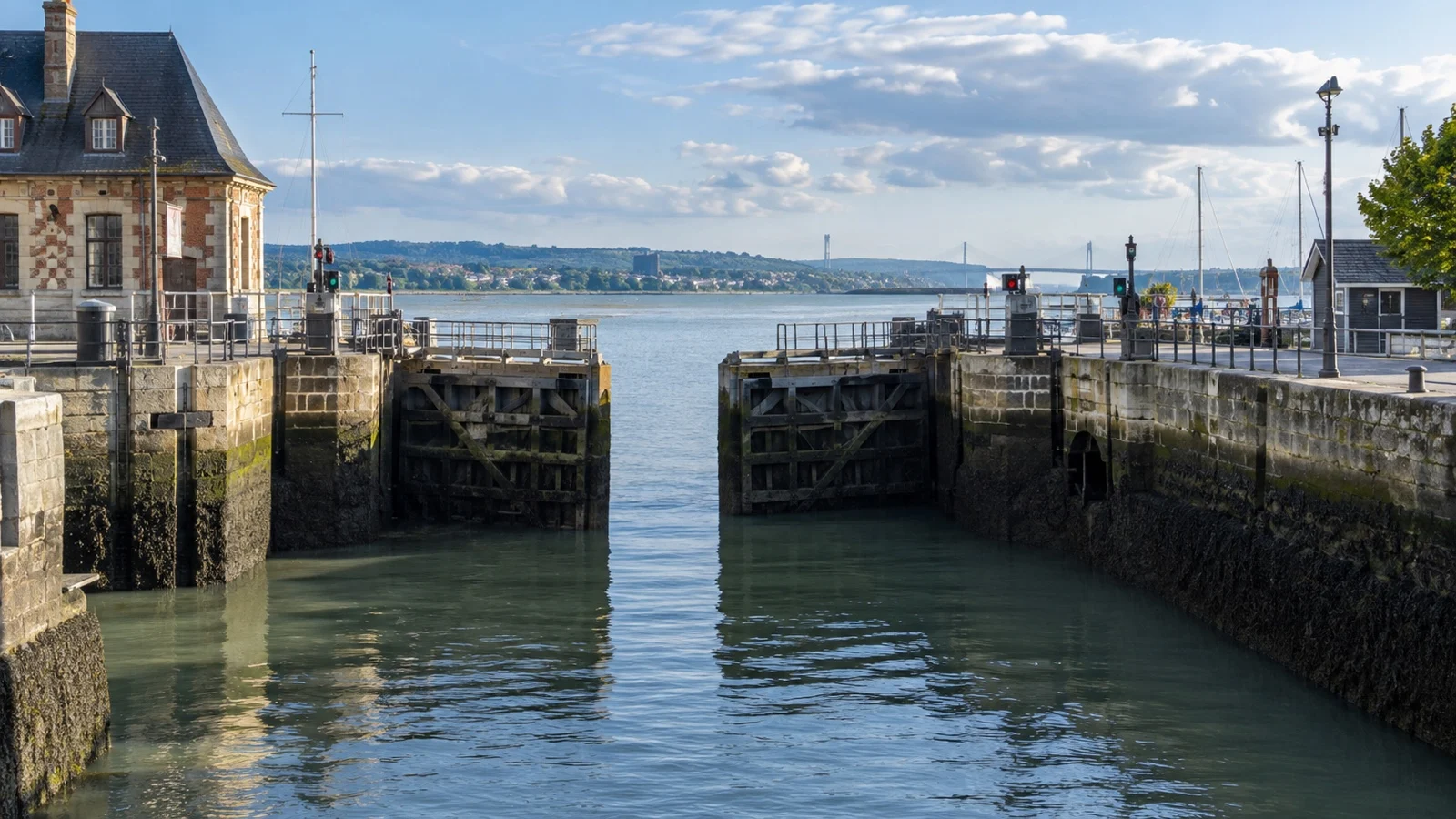 Honfleur sea lock leading into inner basin
