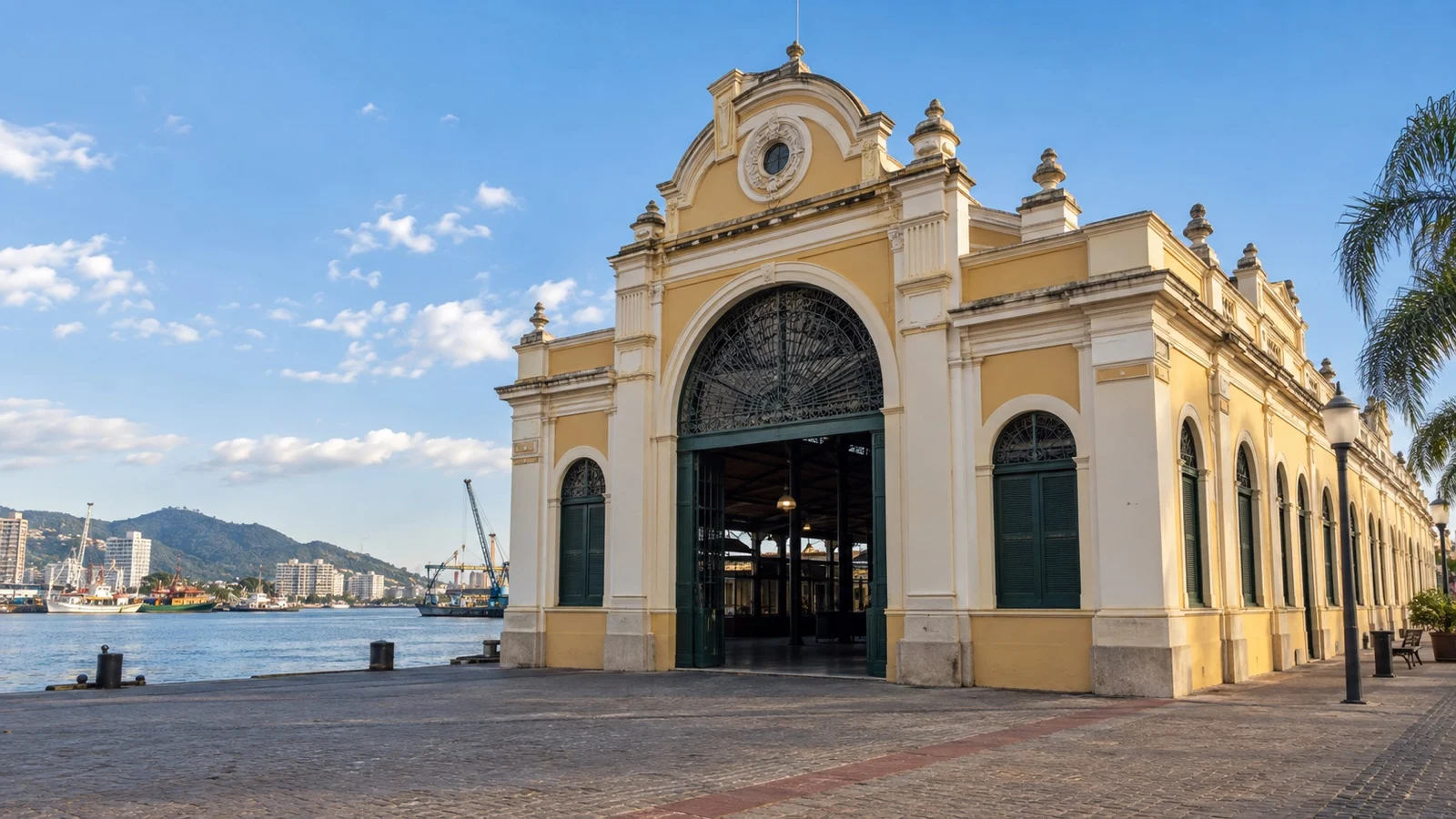 Historic public market building in Itajaí