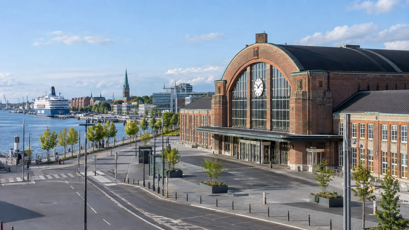 Kiel main railway station by the harbor