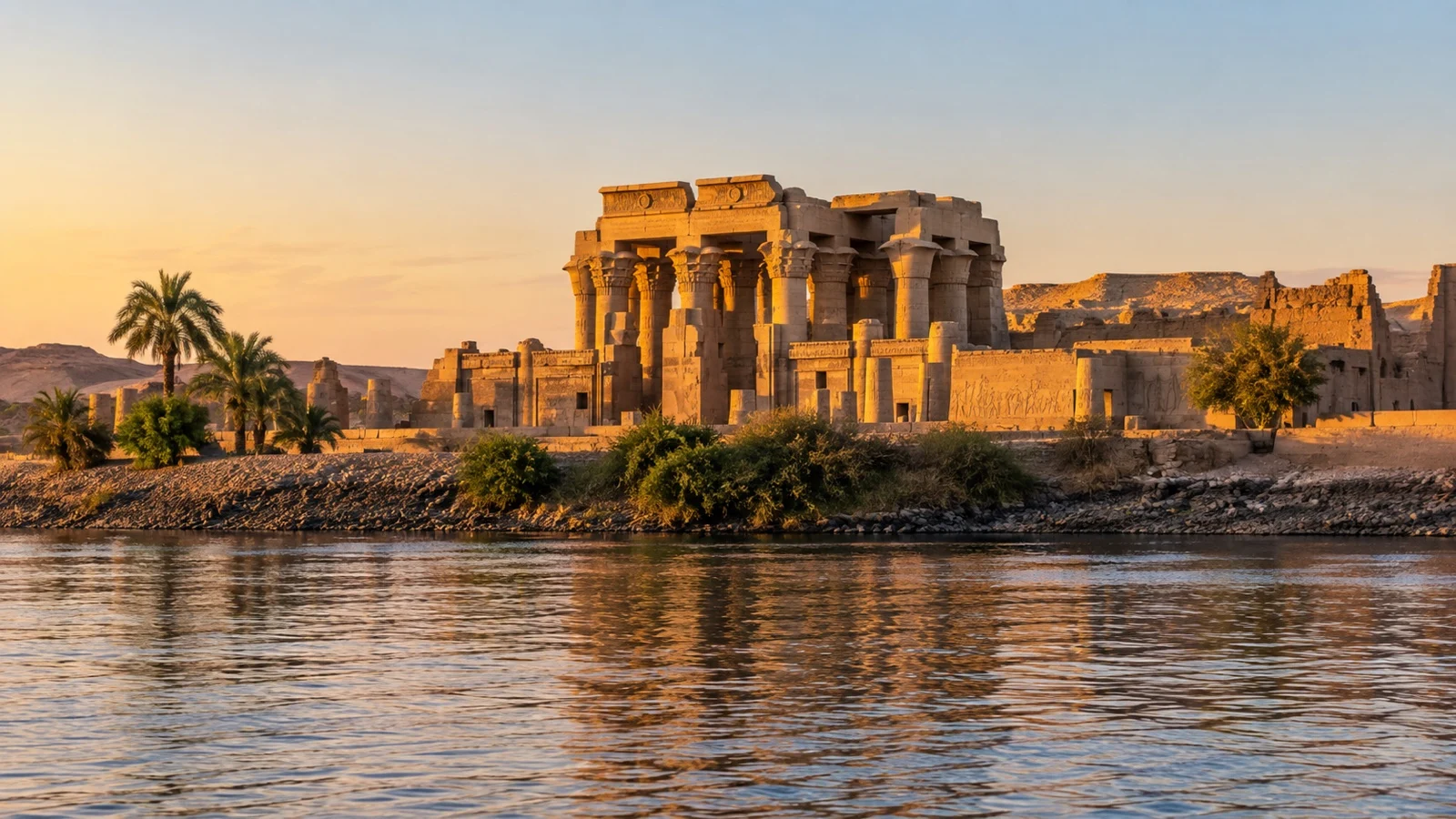 Kom Ombo temple beside the Nile