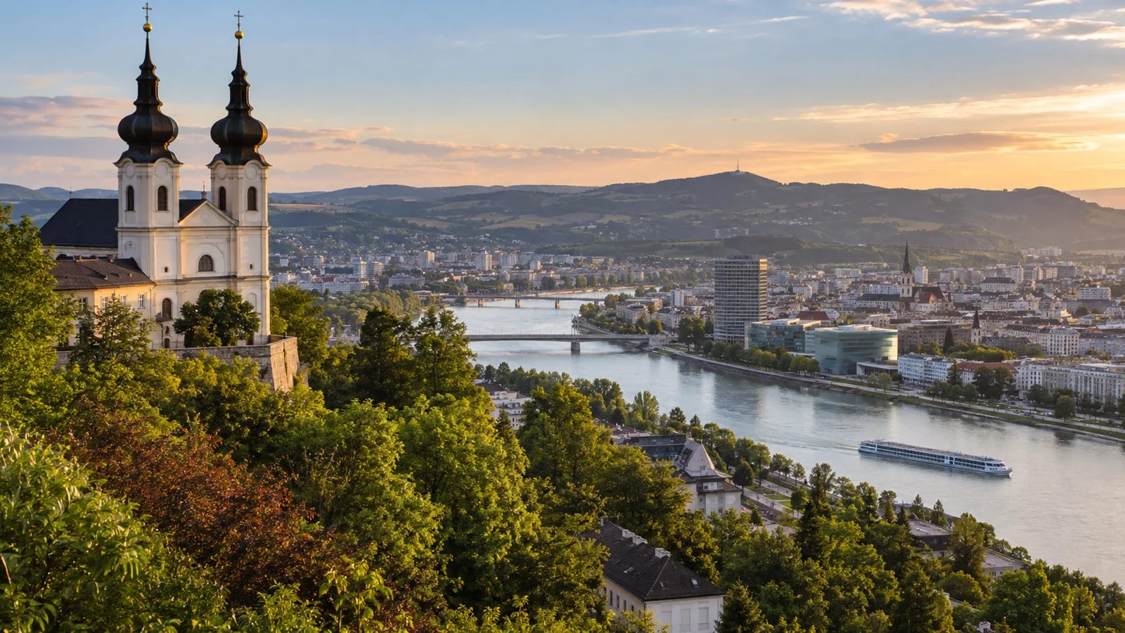 Linz skyline seen from Pöstlingberg