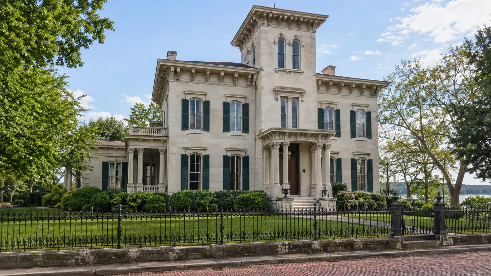 Lanier Mansion exterior in Madison, Indiana