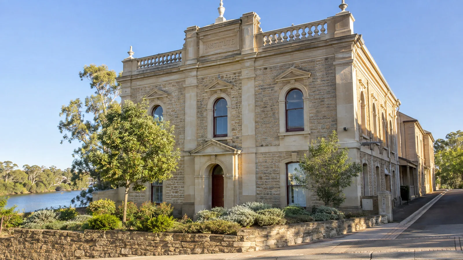 Historic Mannum Institute building