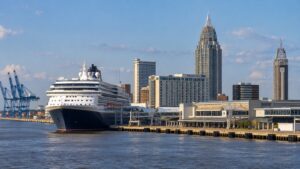 Featured image for Hotels Near Mobile Cruise Port: Where to Stay in 2026