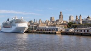 Featured image for Montevideo, Uruguay Cruise Port: A Walkable Old-Town Guide