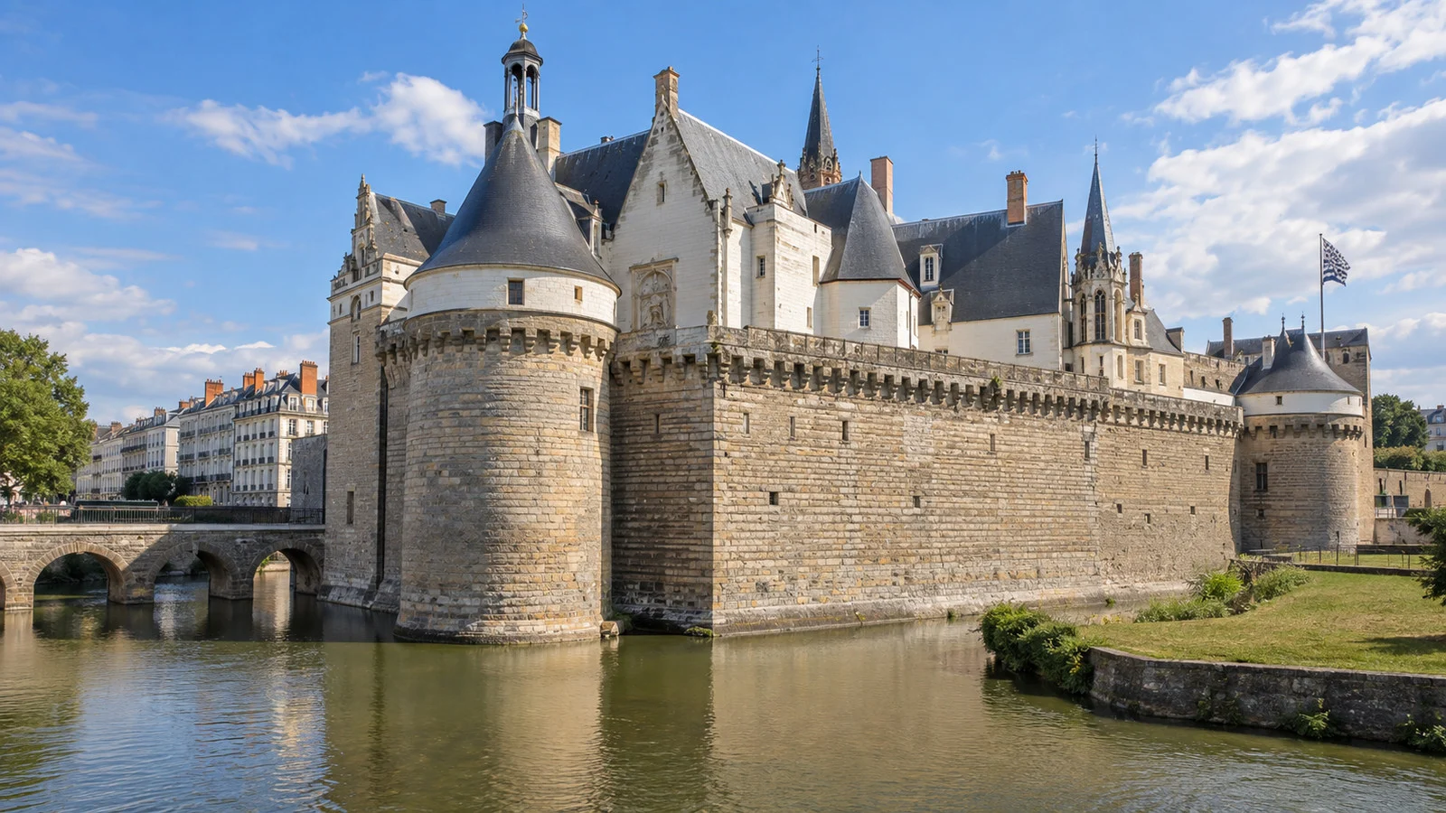 Château des ducs de Bretagne in central Nantes