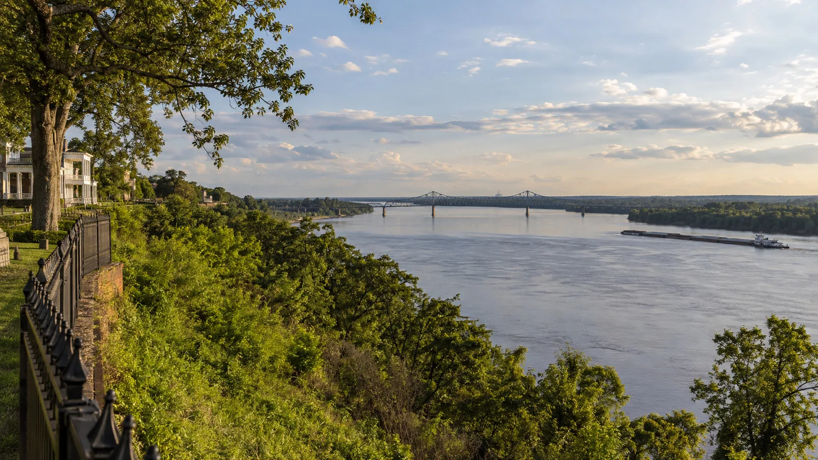 Mississippi River viewed from the bluff at Natchez