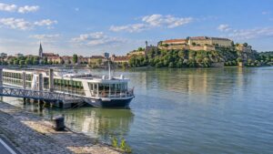 Featured image for Novi Sad River Cruise Port: Dock, Fortress and Easy Day Plans