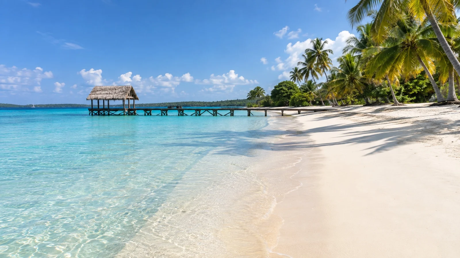 Pigeon Point beach and palms on Tobago