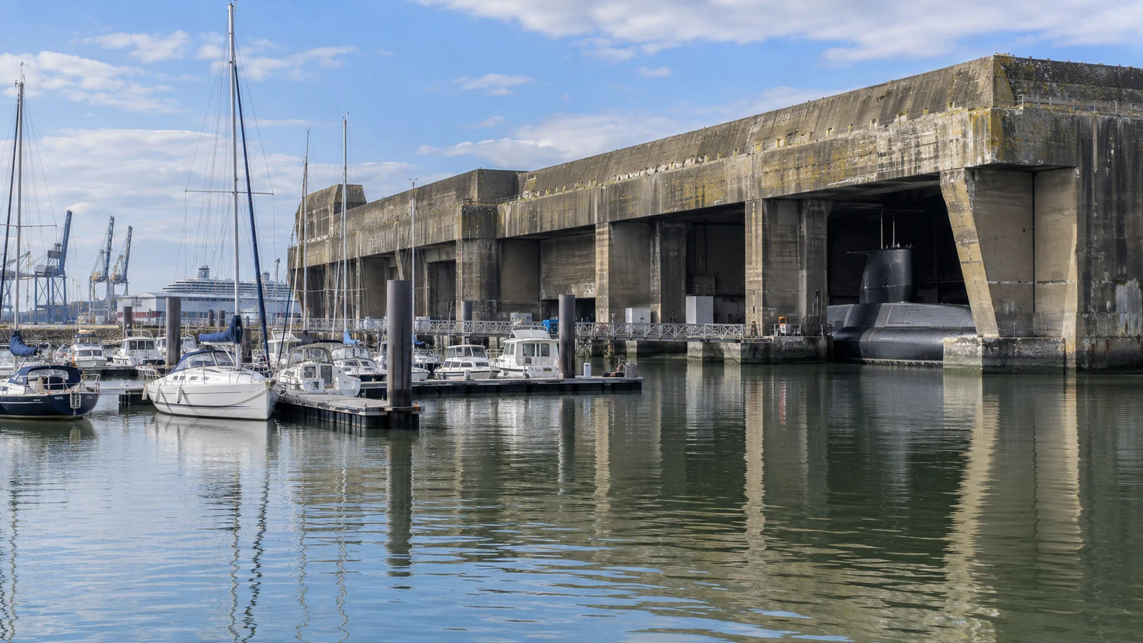 Saint-Nazaire dock with boats and the Espadon submarine base
