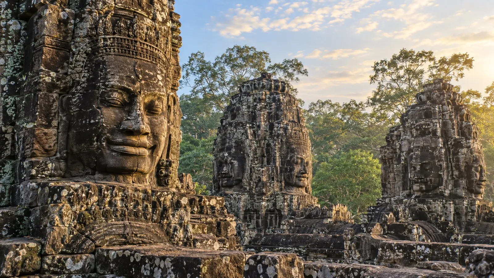 Angkor Thom Bayon towers