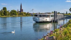 Featured image for Strasbourg River Cruise Port: Kehl, Tram D and the Cathedral