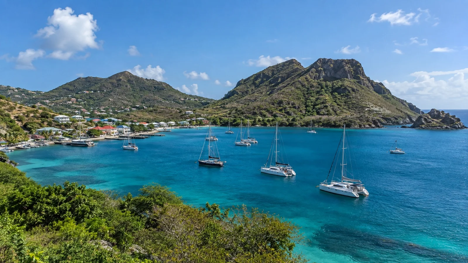 Cruise vessel off Bequia Port Elizabeth