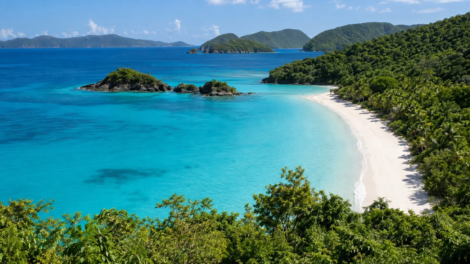 Trunk Bay beach and tropical coast on Saint John