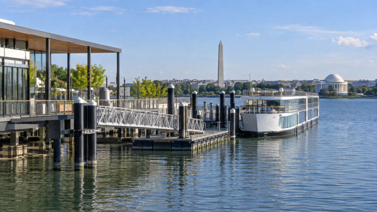 Washington Wharf river-cruise landing